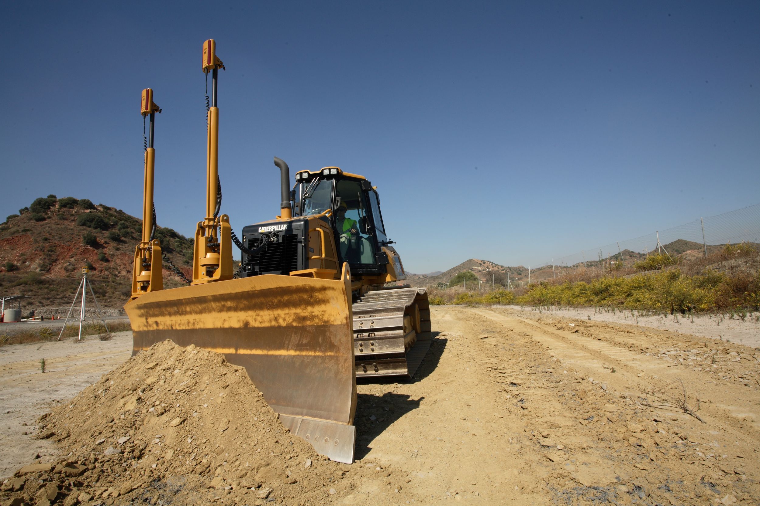 Pièce attelage tracteur NC barre attelage oscillante à vendre sur