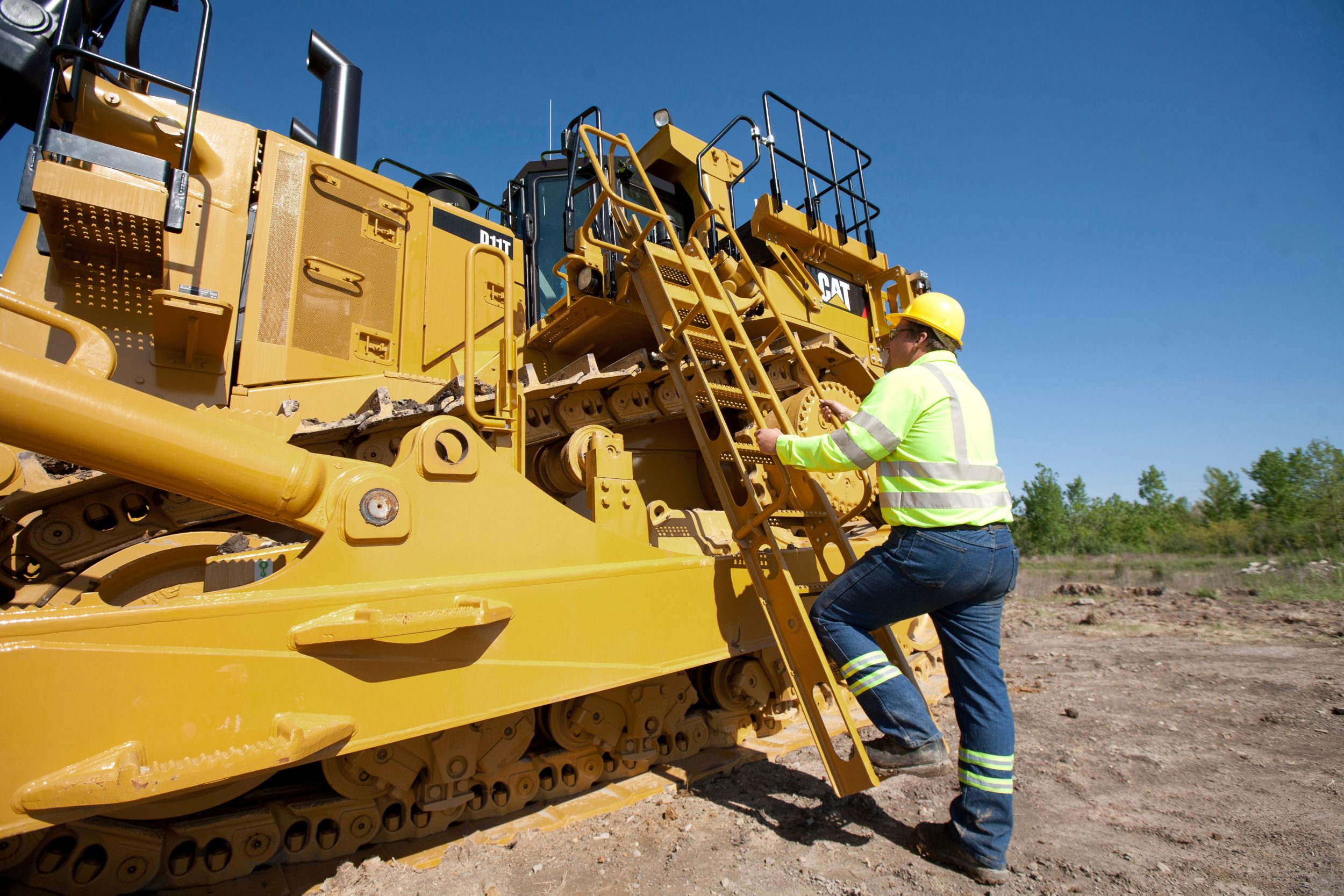 Бульдозер cat d11. Катерпиллер d11t. Бульдозер Caterpillar d11. Caterpillar d11t CD.