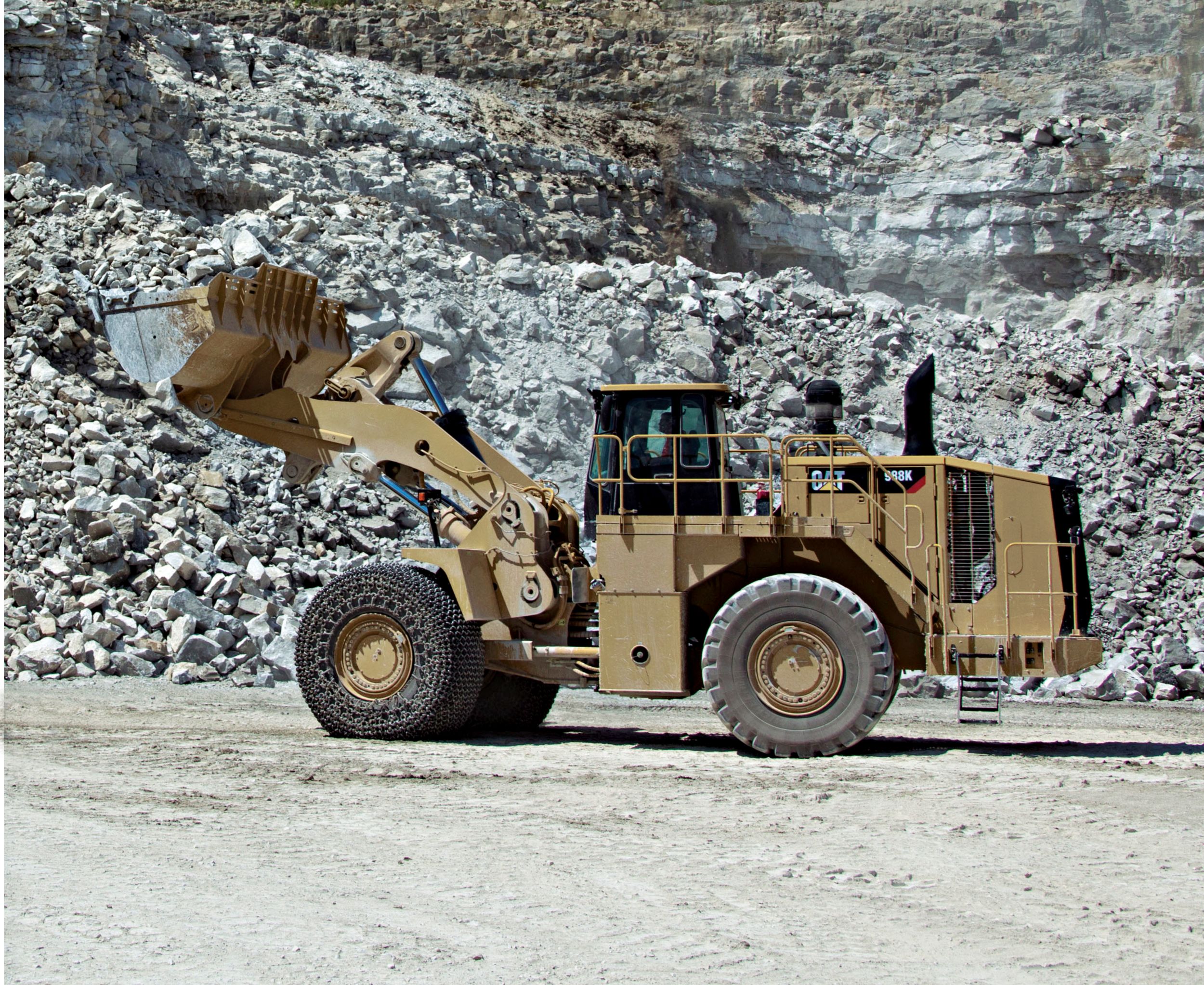 New Cat® 988K Wheel Loader 184382761705108320 in UAE, Kuwait, Qatar ...