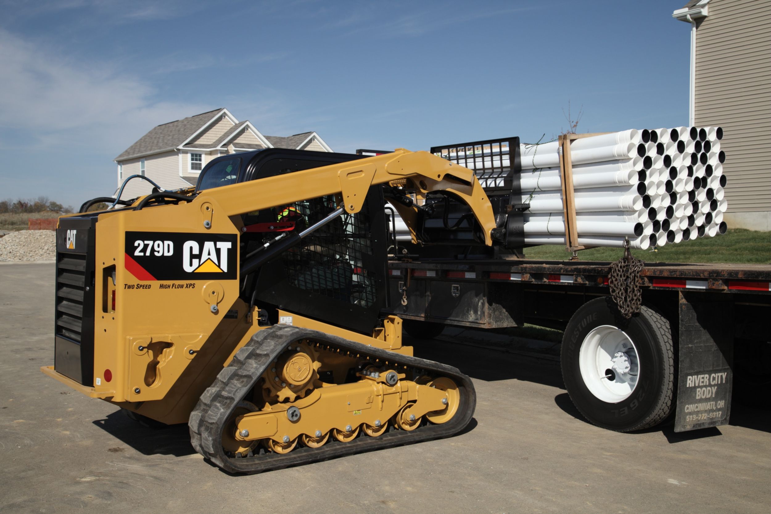 Cat | 279D Compact Track Loader | Caterpillar