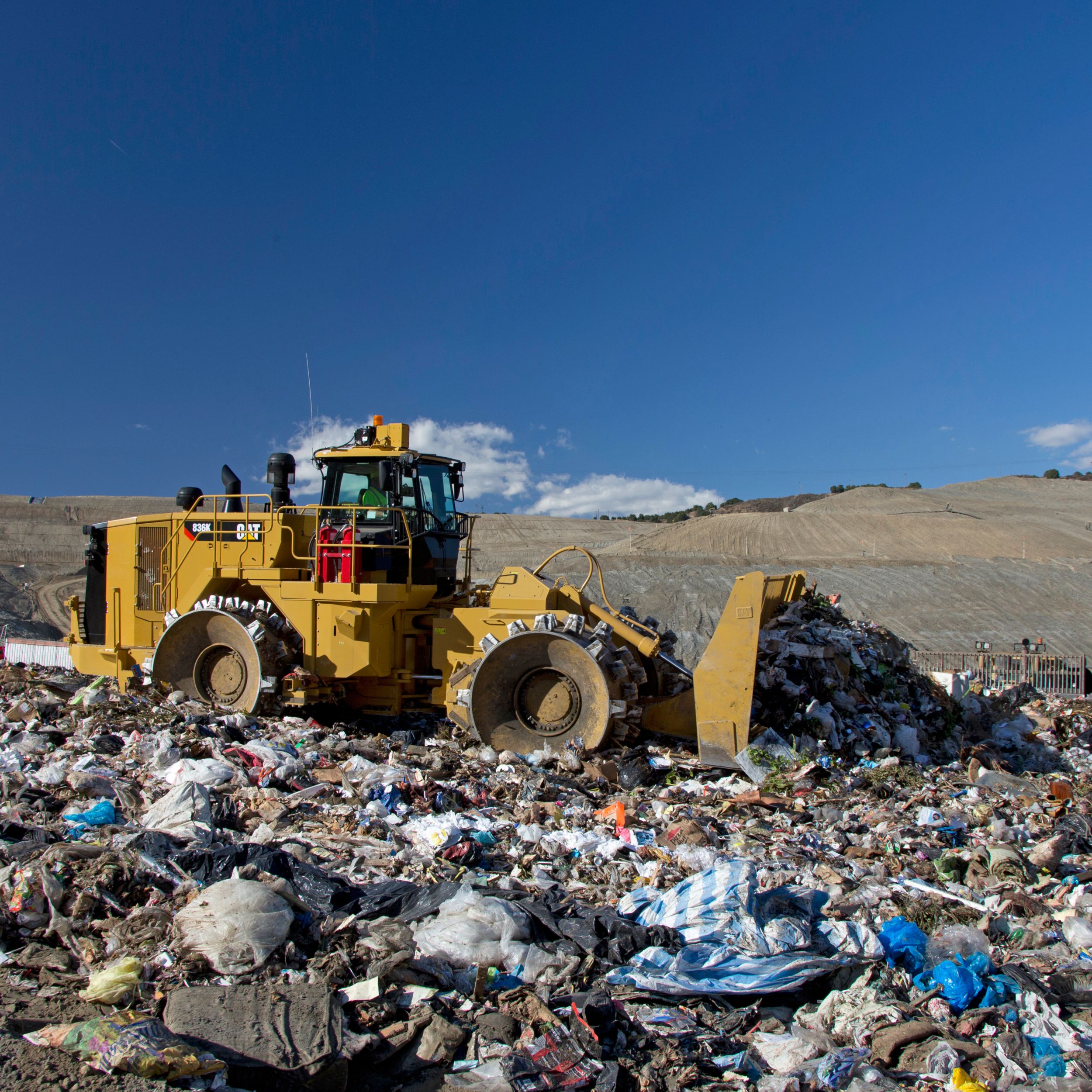 product-836K Landfill Compactors