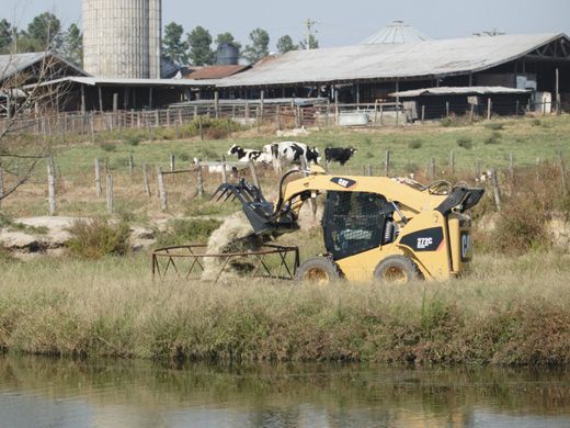 Foto van de toepassing van utiliteitsgrijpervorken