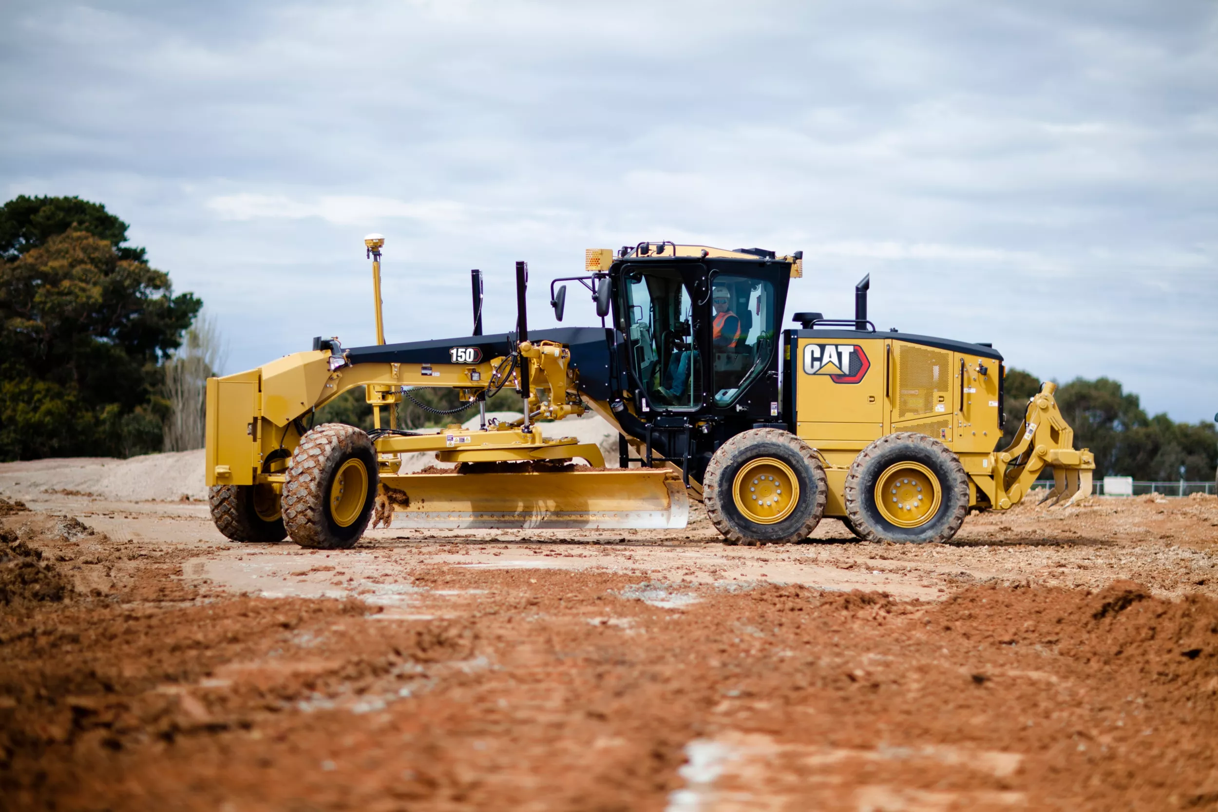 150 (140M) Motor Grader