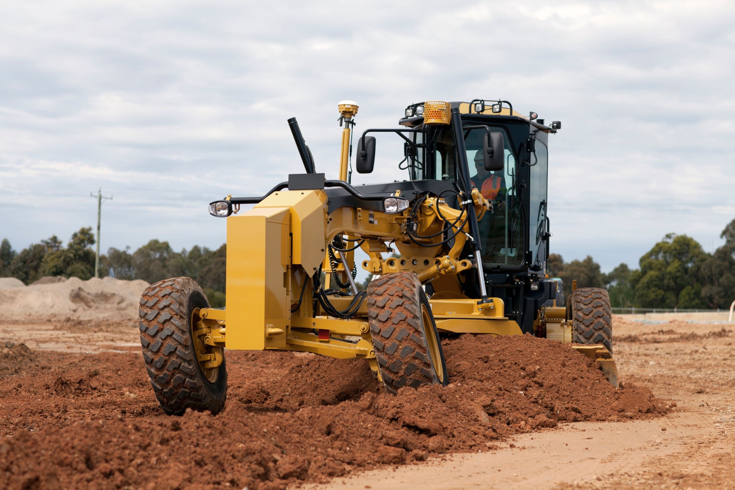 140 Motor Grader heavy blading