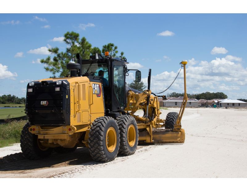 140 Motor Grader