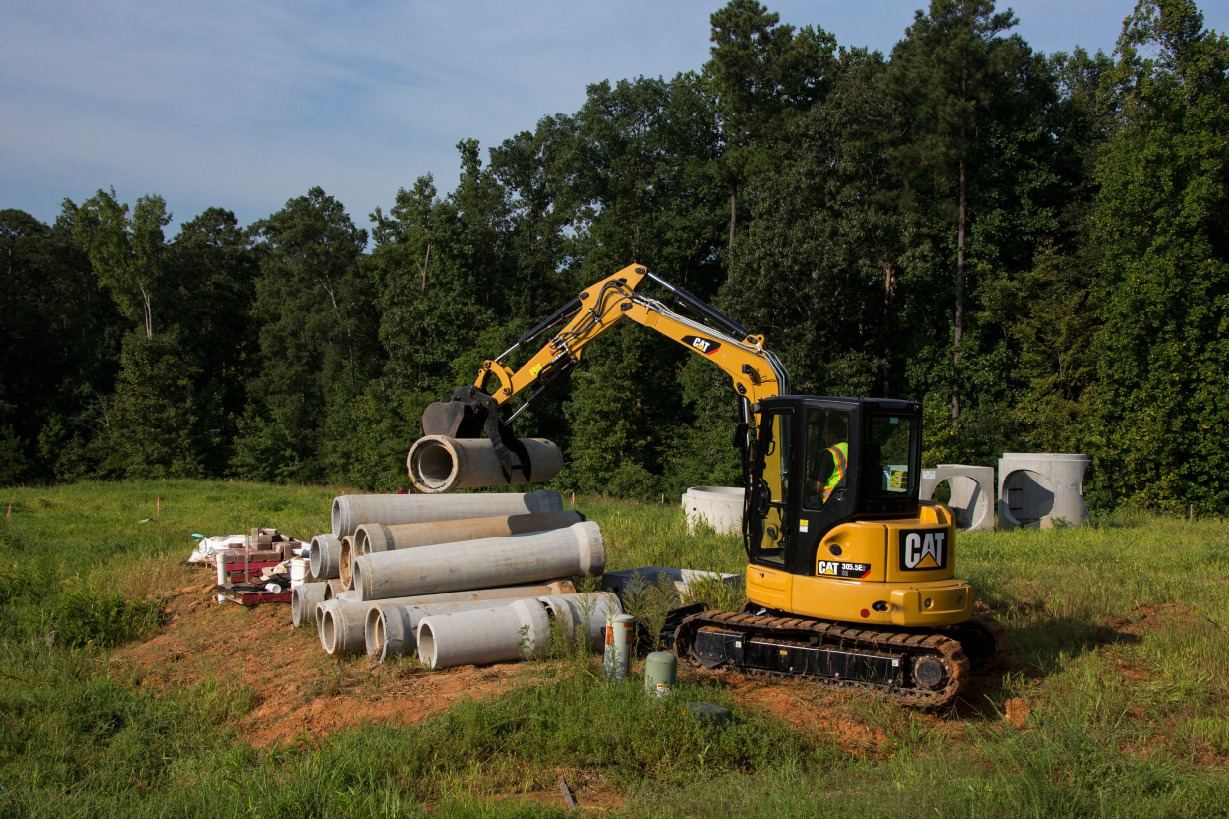 New Cat 305e2 Cr Mini Hydraulic Excavator For Sale California Quinn Company