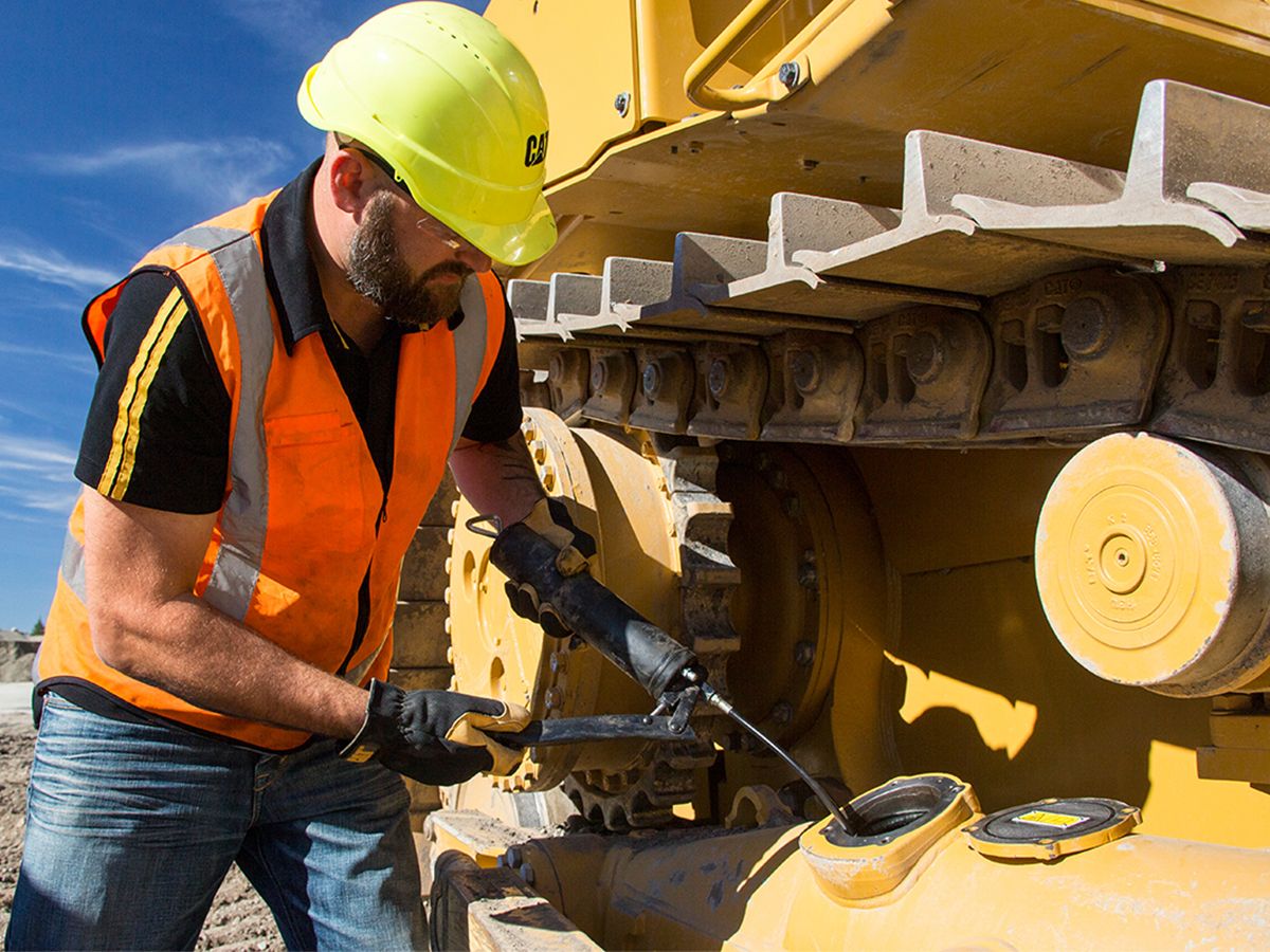 Cat D6R2 Dozer - BECAUSE UPTIME COUNTS