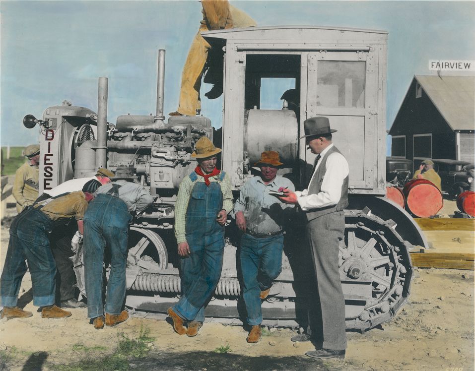 https://s7d2.scene7.com/is/image/Caterpillar/CM20150531-73446-55083