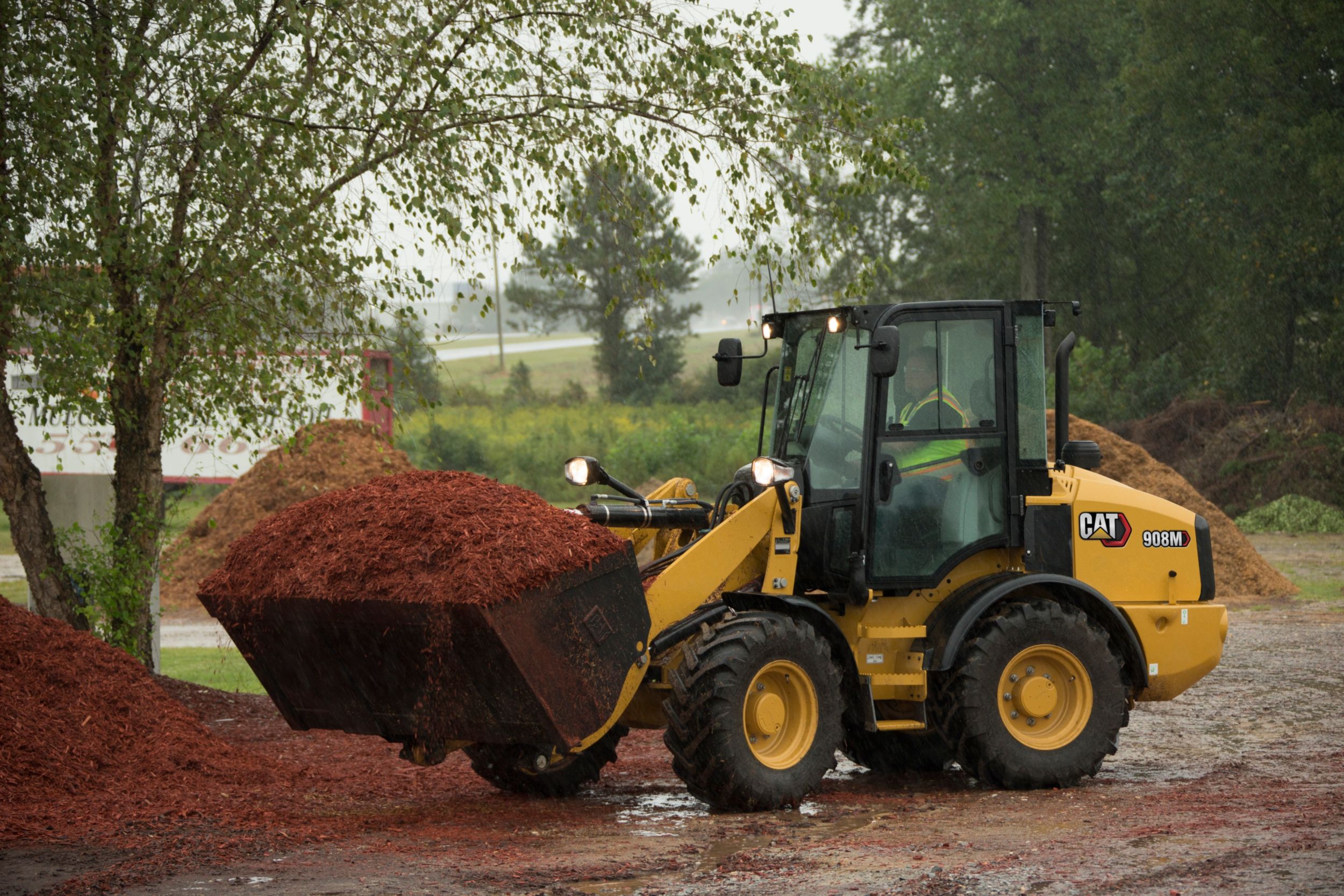 908M Compact Wheel Loader