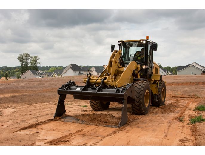 Small Wheel Loader Multi-Purpose Bucket Back-dragging Operation