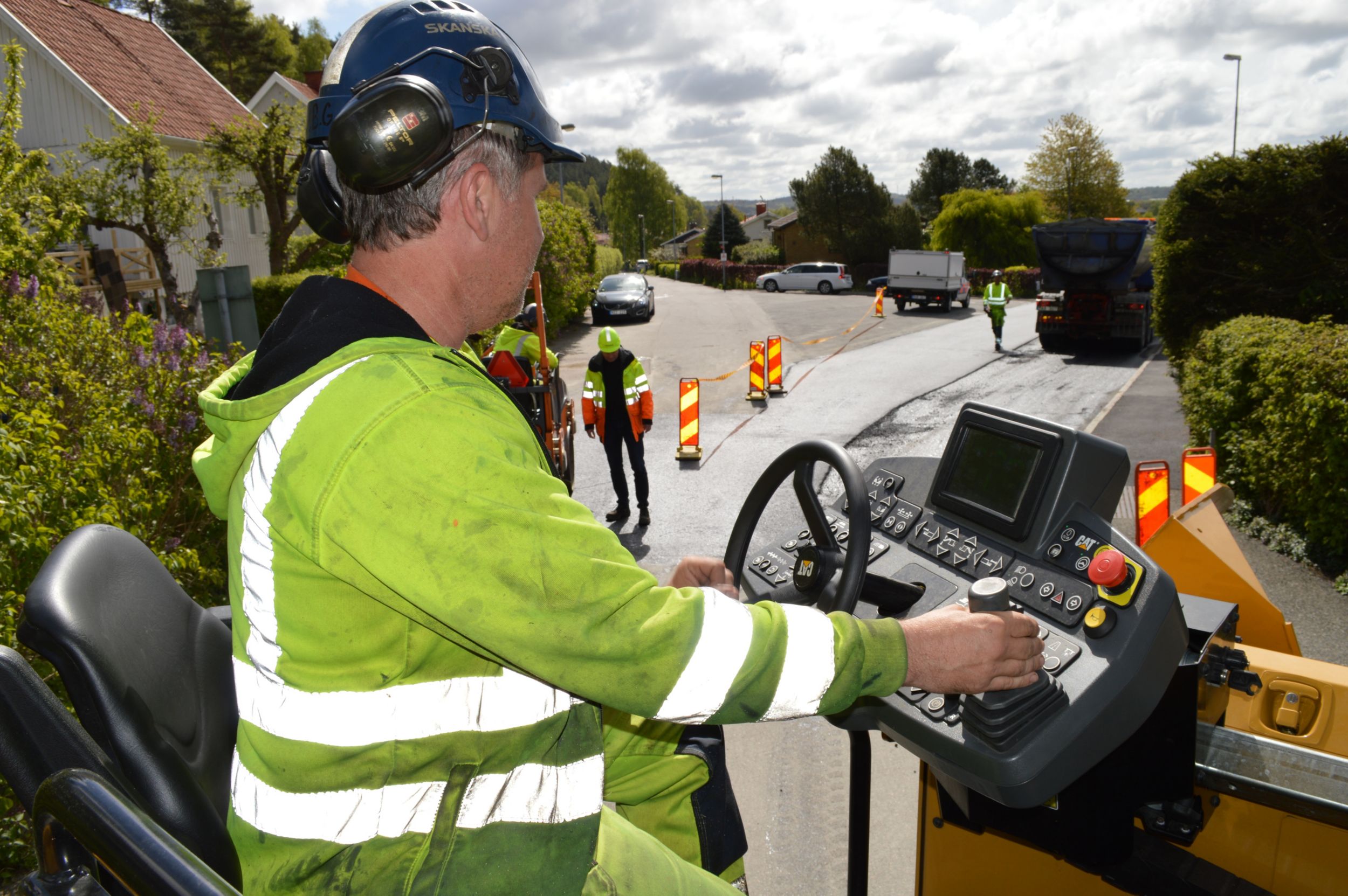 Pantallas de fácil visualización, funcionamiento simple