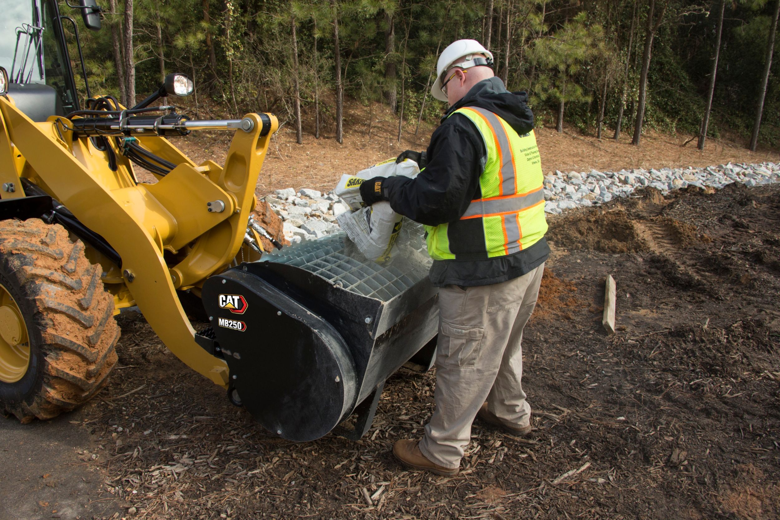 MB200 buckets-skid-steer-loader