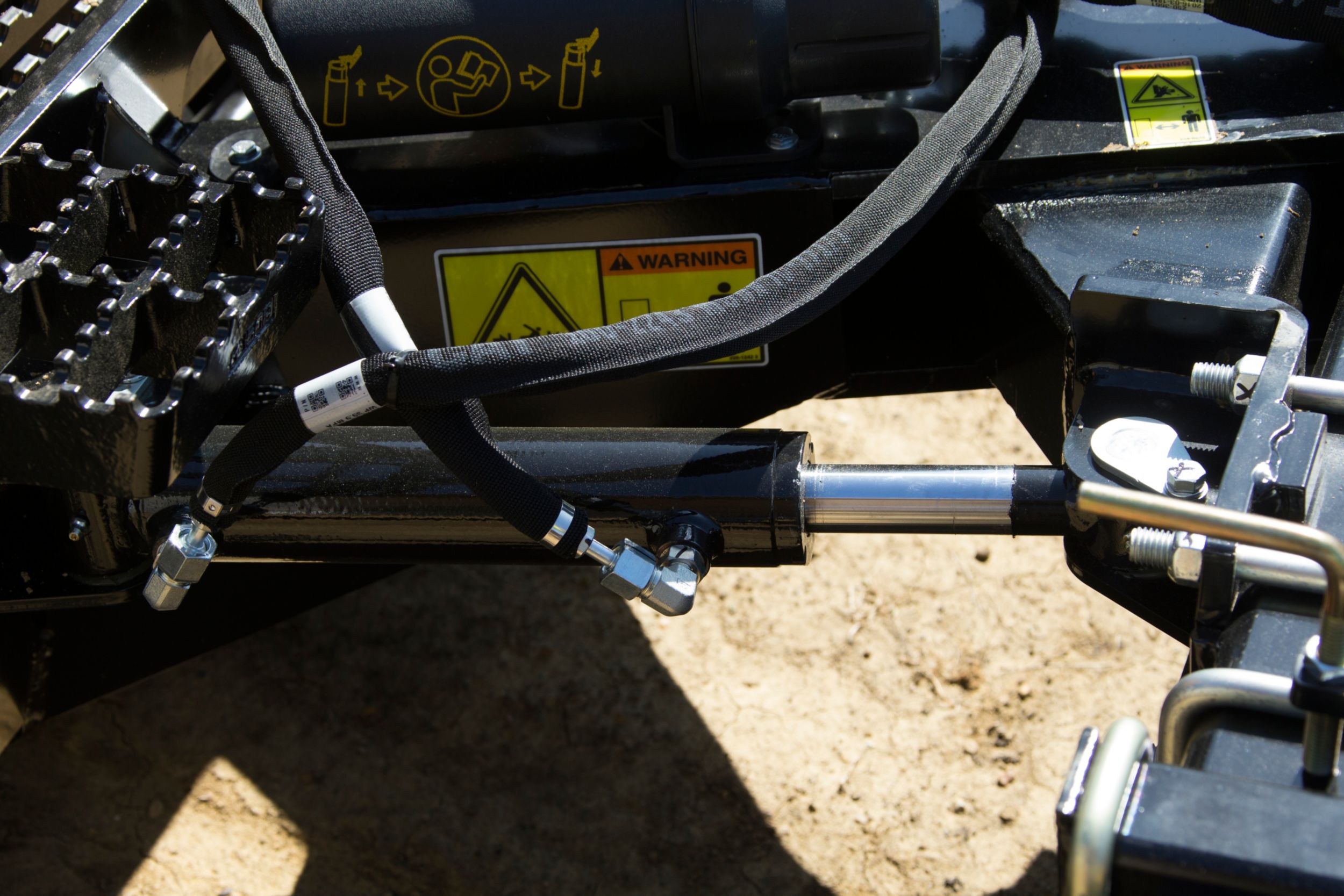 수동 또는 유압식 각도 조절