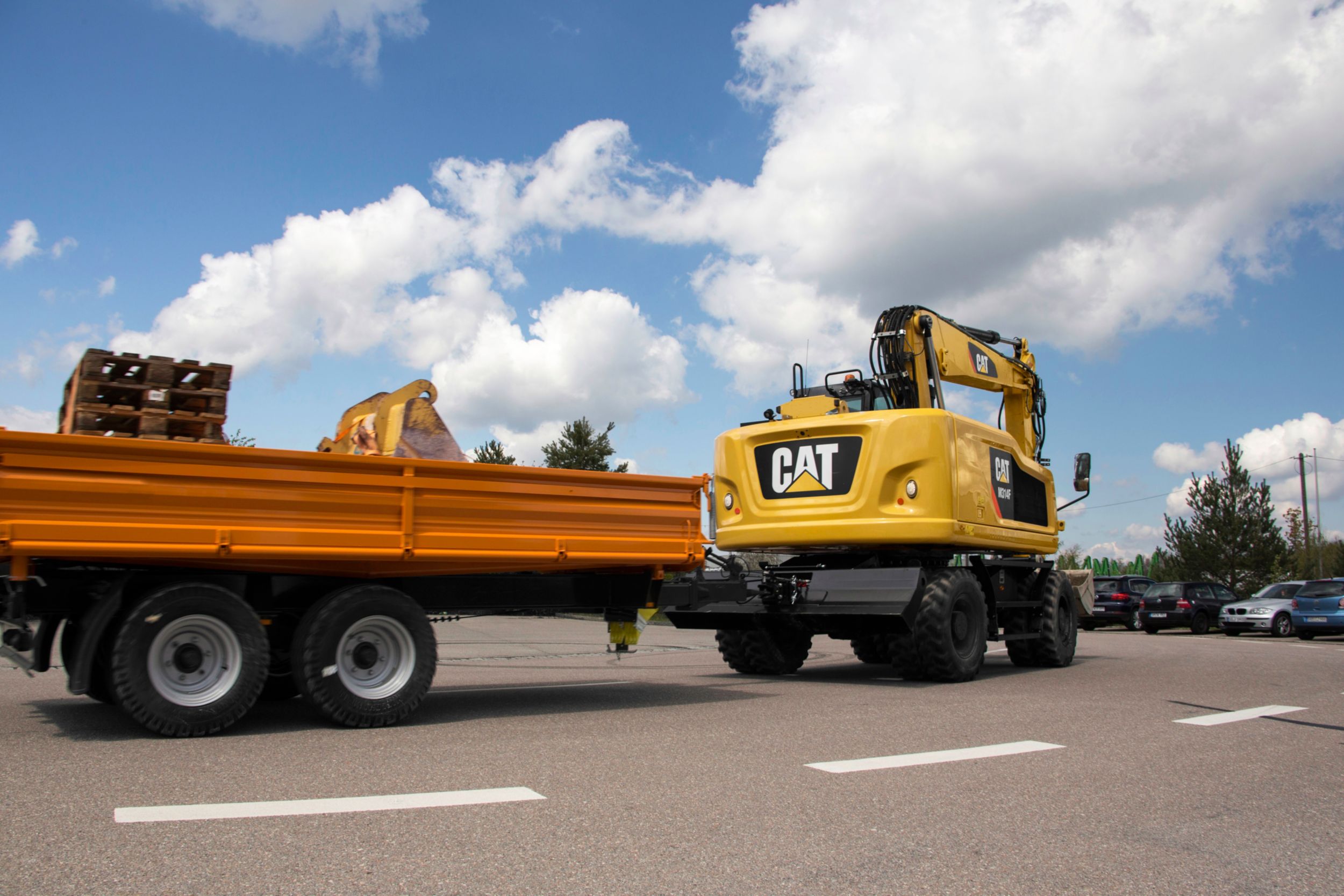 M320F Wheeled Excavator