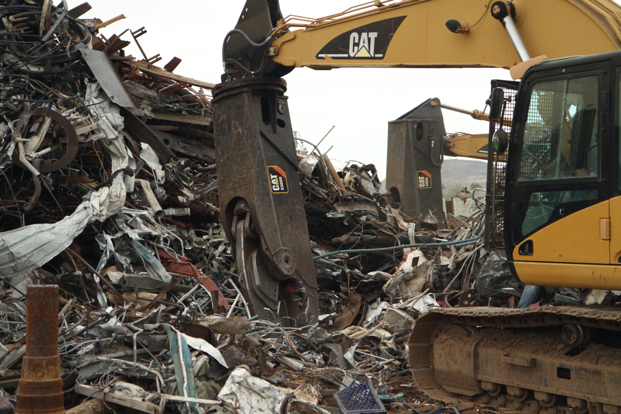Cat S3070 Rotating Scrap & Demolition Shear