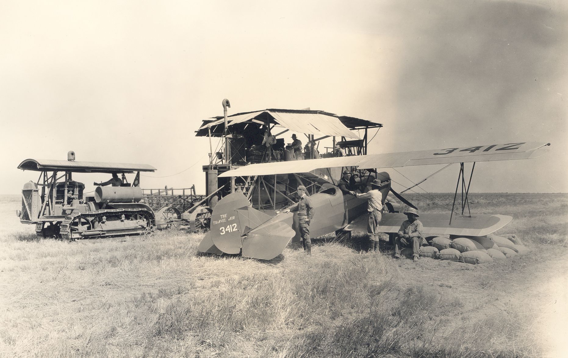 Holt 联合收割机