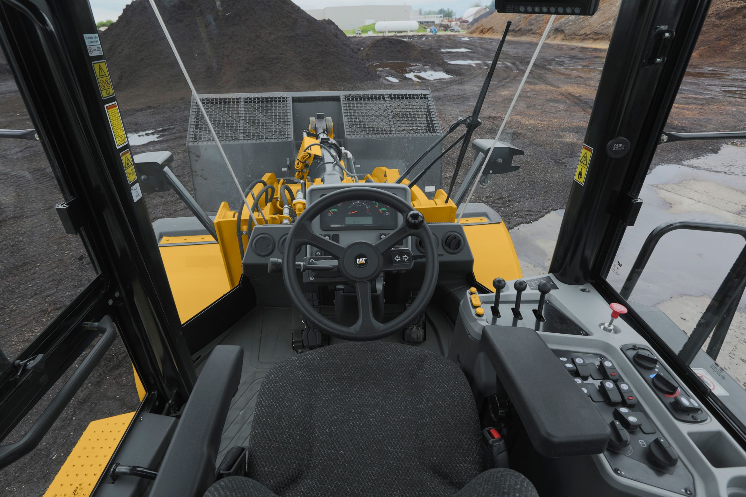 950 GC Wheel Loader | Front Loader