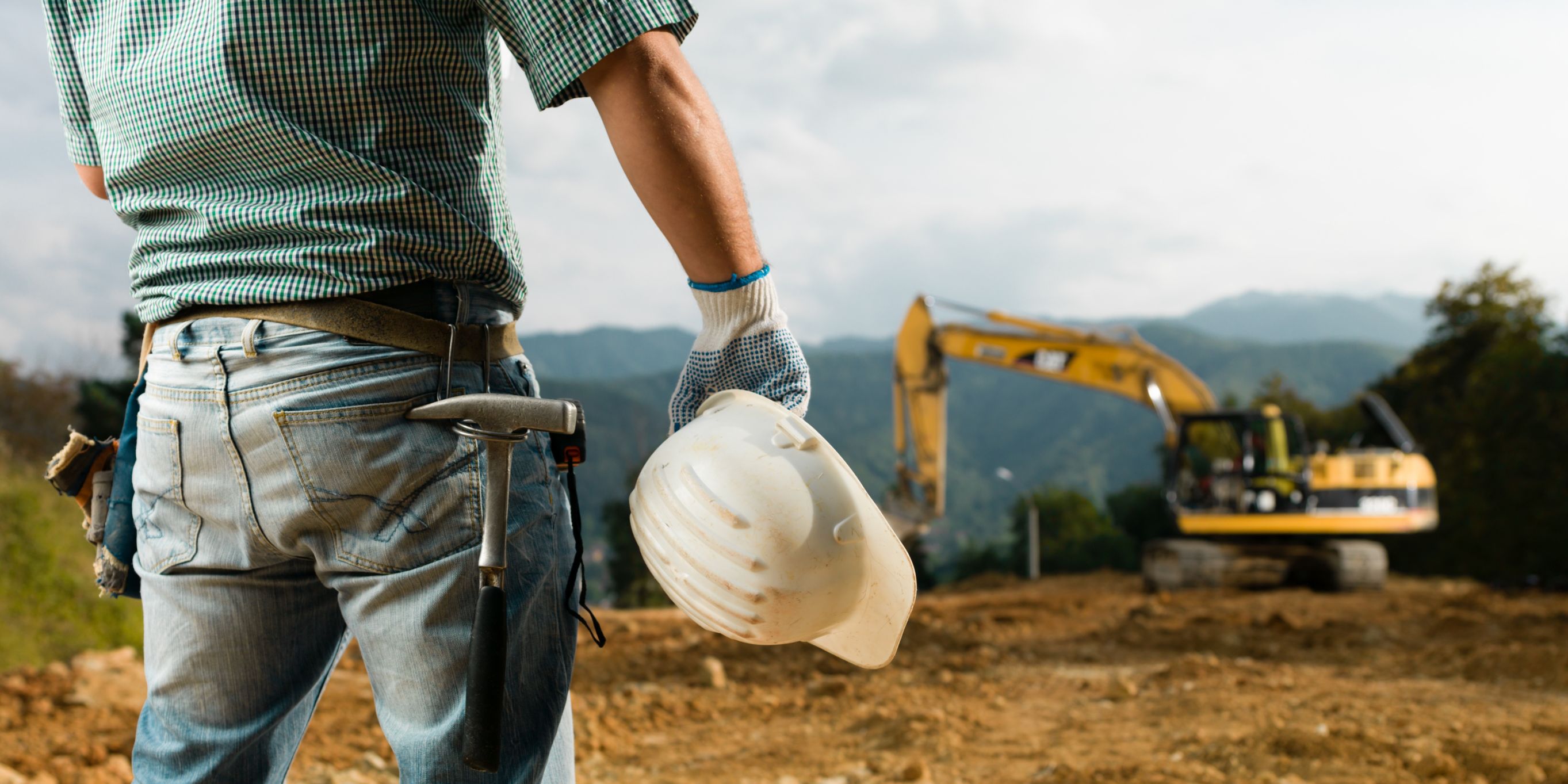 General Contractor vs. Subcontractor: What's the Difference?