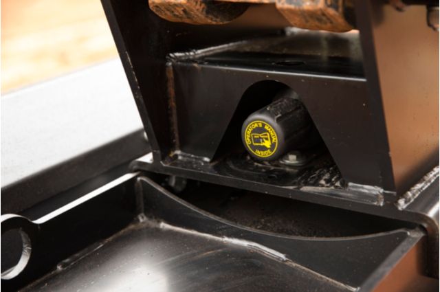 Tool Mounted Operation and Maintenance Manual Holder