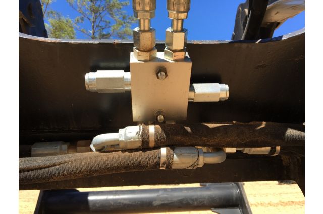 Pressure Regulated Clamping Force