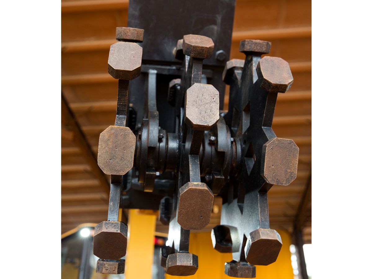 Konstruktioner med fasta padfotvalsar