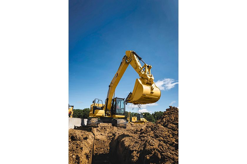 320 Medium Hydraulic Excavator