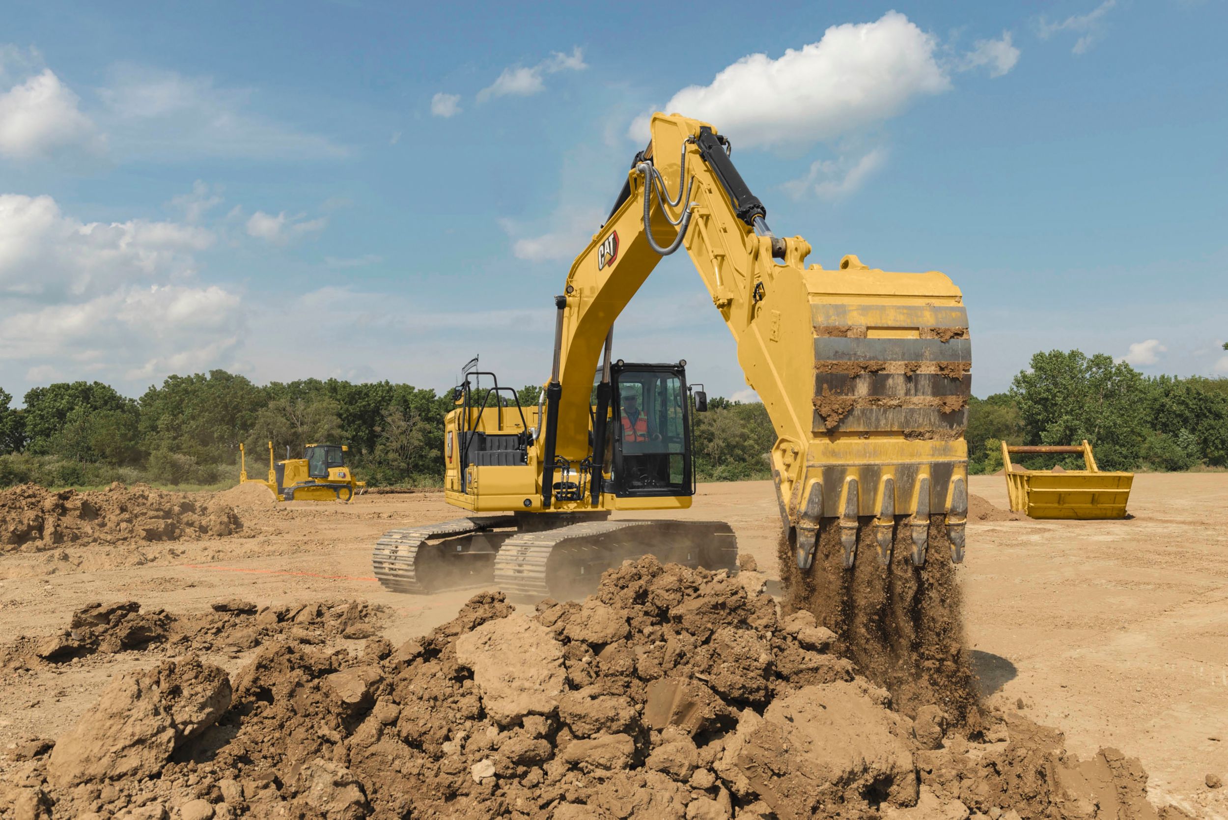 320 GC track Excavator working on jobsite