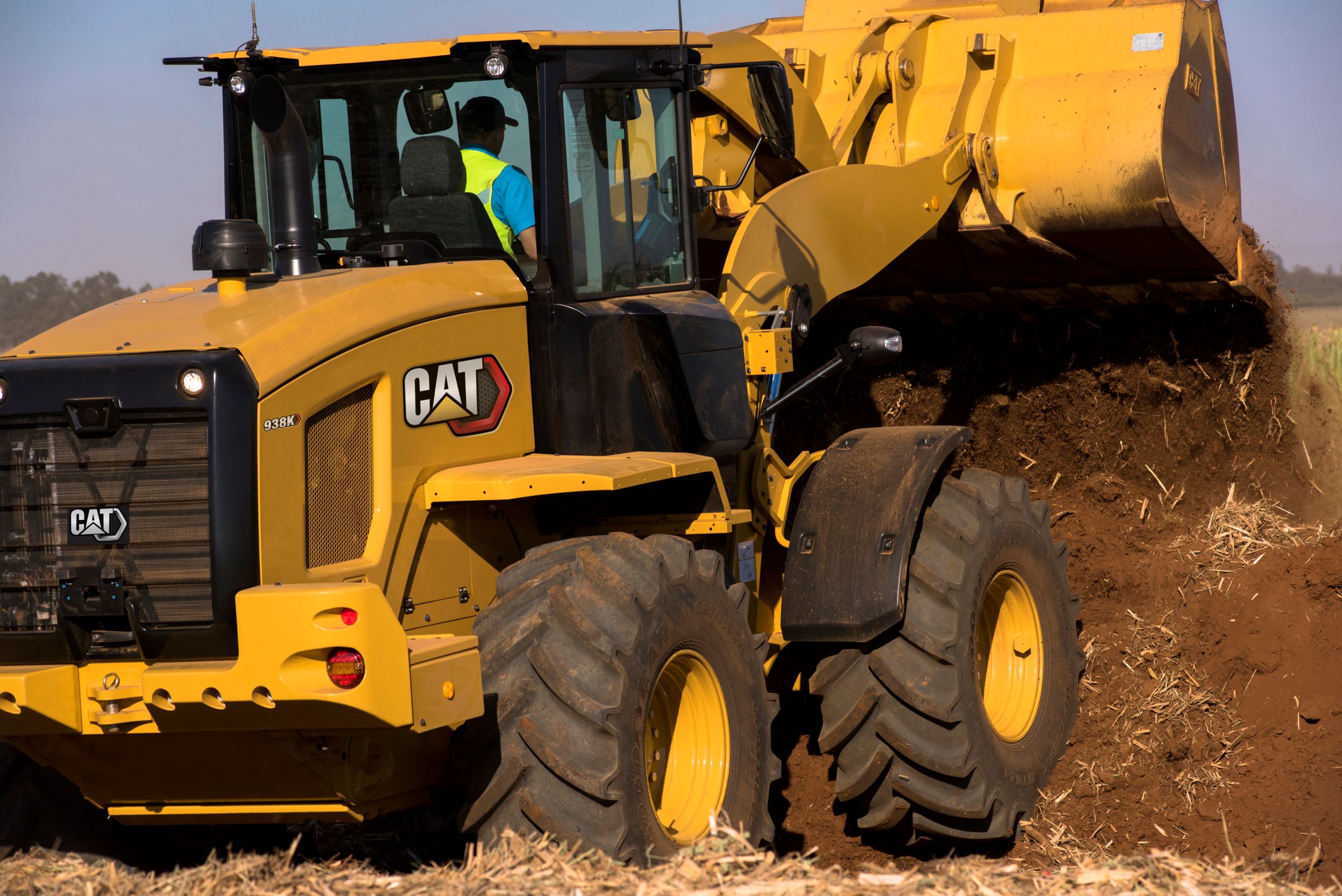 CAT Caterpillar 938K Wheel Loader with Interchangeable Work Tools