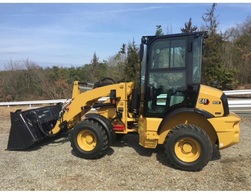 903D Compact Wheel Loader