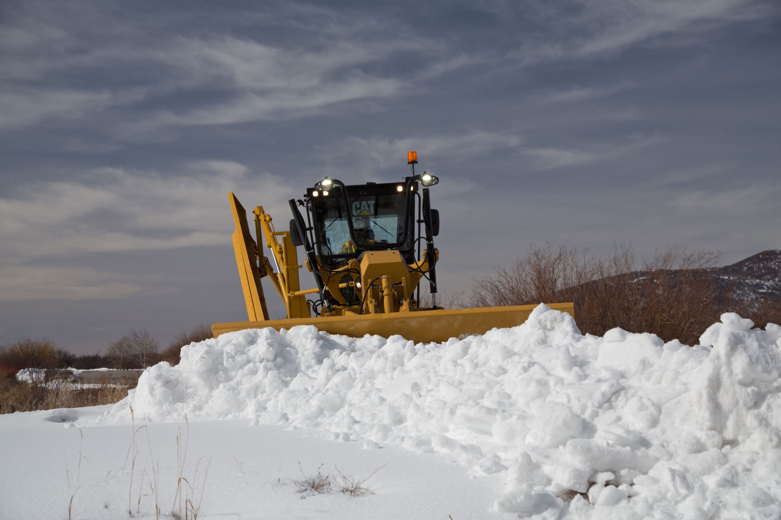 140 Motor Grader