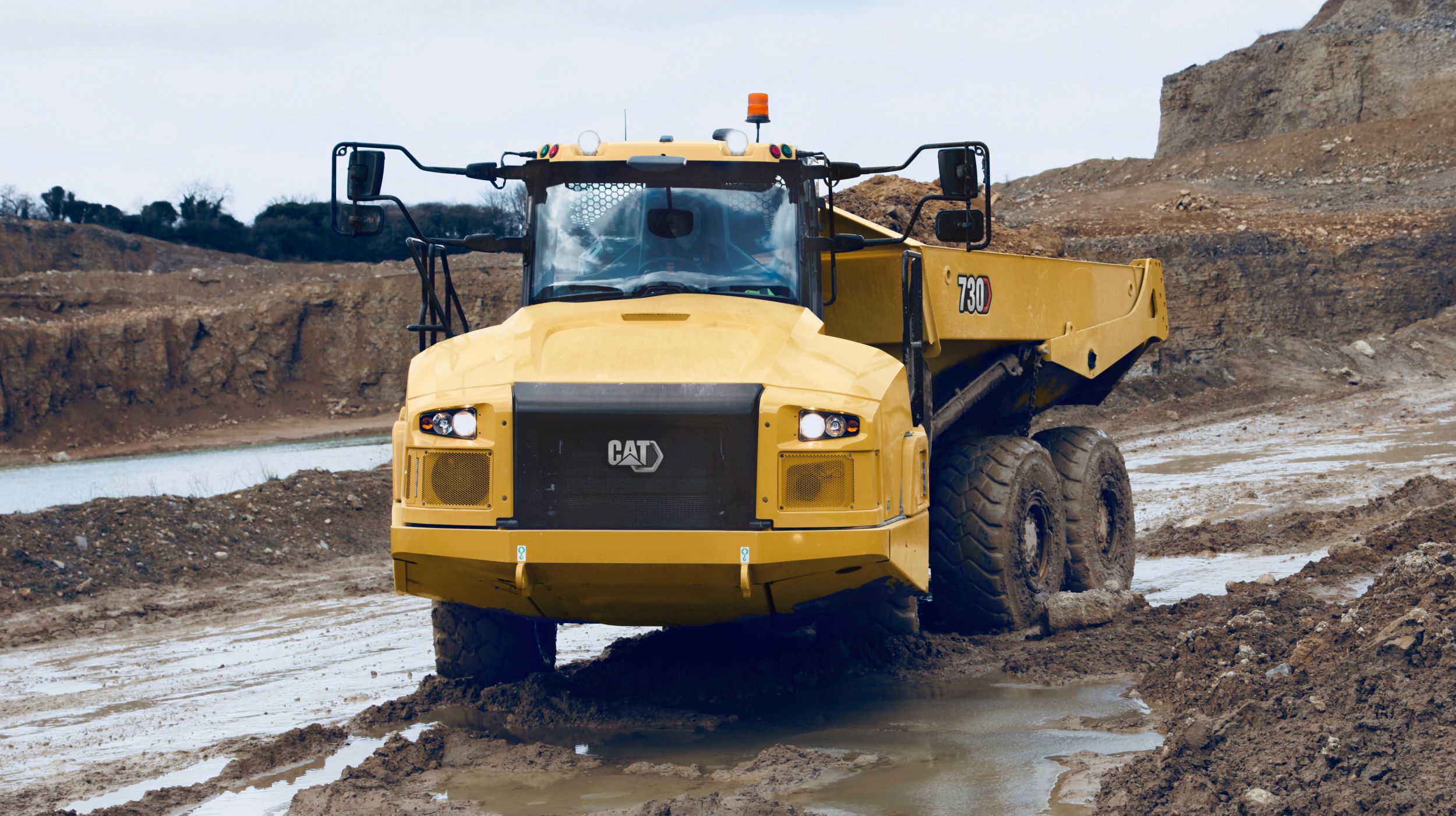 730 Three Axle Articulated Truck>