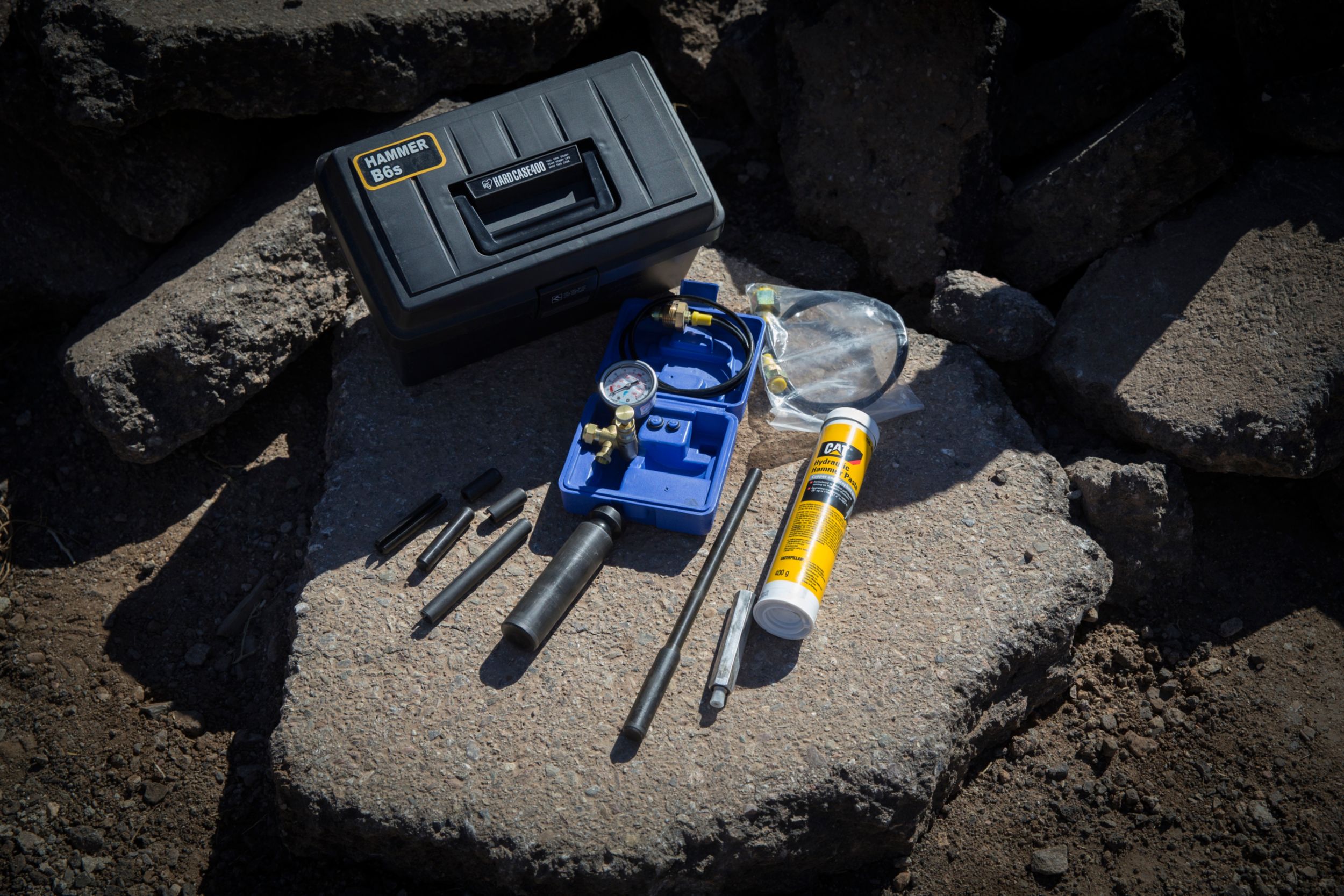 Incluso con ogni martello serie B