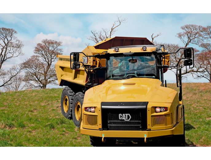730 EJ Three Axle Articulated Truck