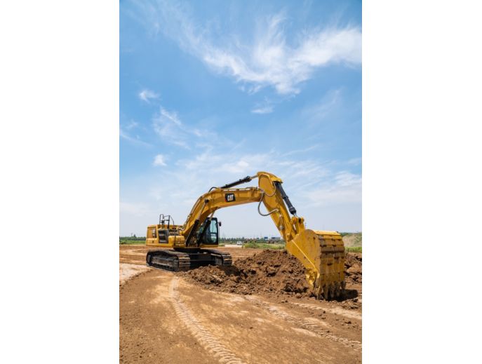 345 GC Hydraulic Excavator