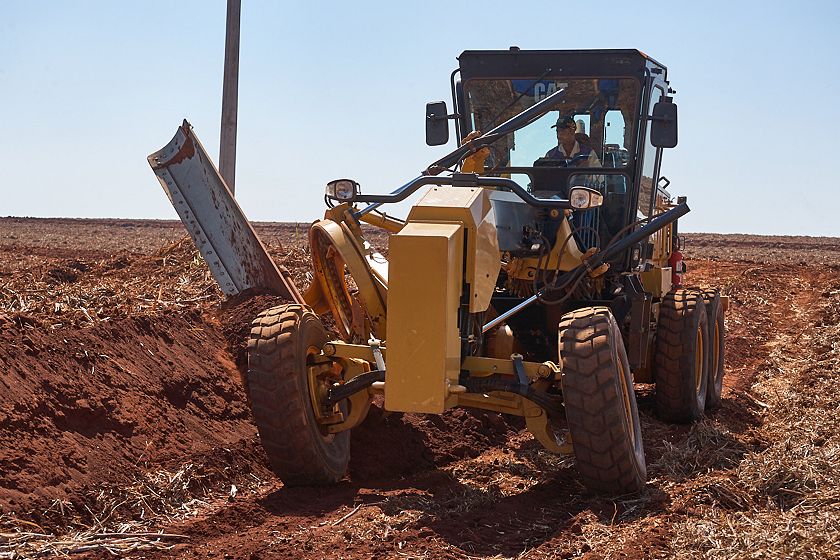 120 Motor Grader