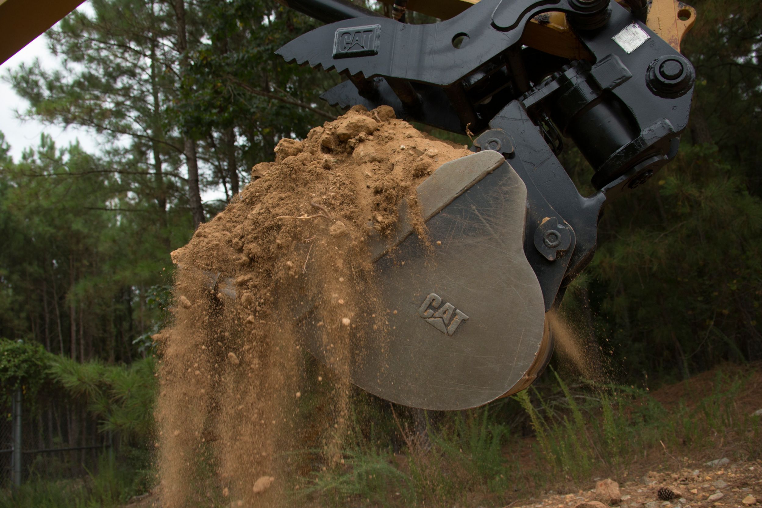 Remplissage du godet supérieur