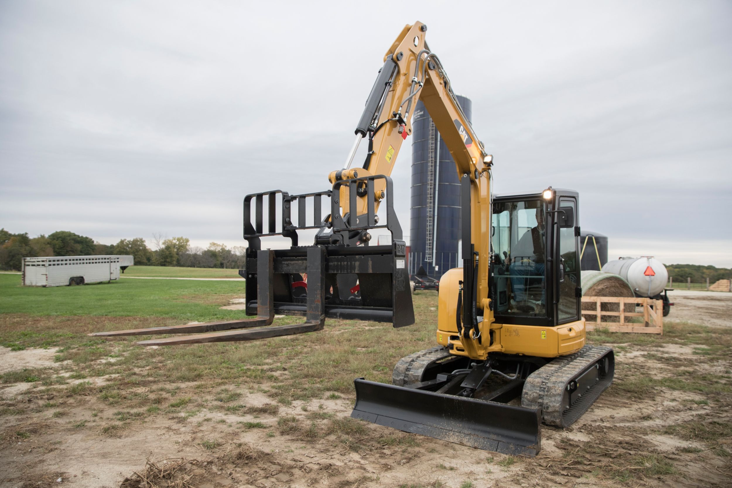 5 - 7 Ton Excavator Class | Wagner Equipment Co.