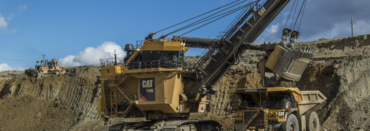 thumbnail image 2 of ADD 3D MODELS N Scale CAT Large Mining Front End Loader V2 - 1:160 Resin Kit 2 of 6