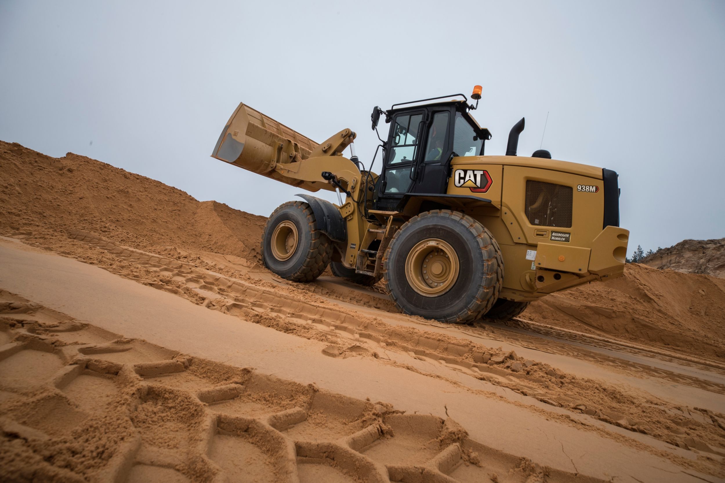 Small Wheel Loaders 938M Aggregate Handler