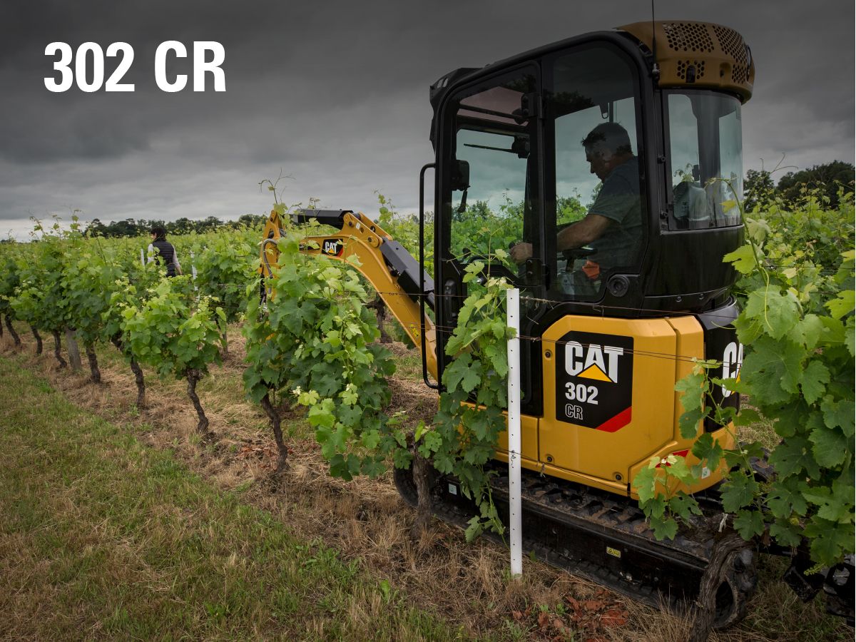 302 CR Cat excavator