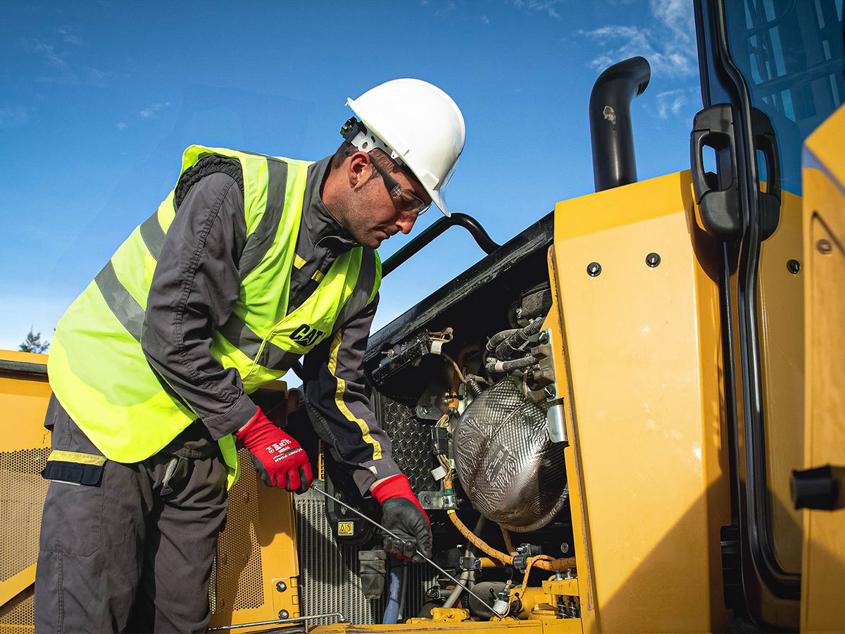 Cat D5 Dozer - LOWER MAINTENANCE COSTS