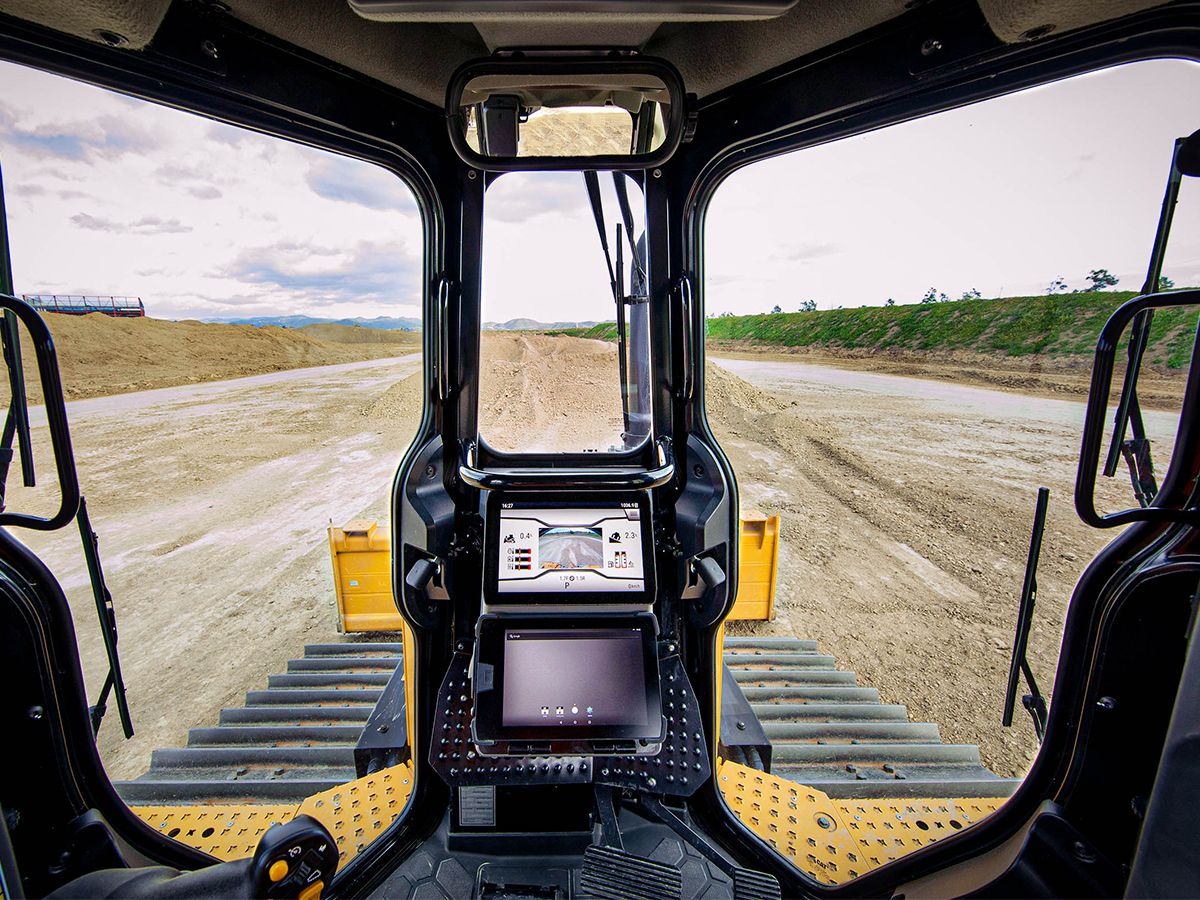 Cat D5 Dozer - DESIGNED FOR OPERATORS