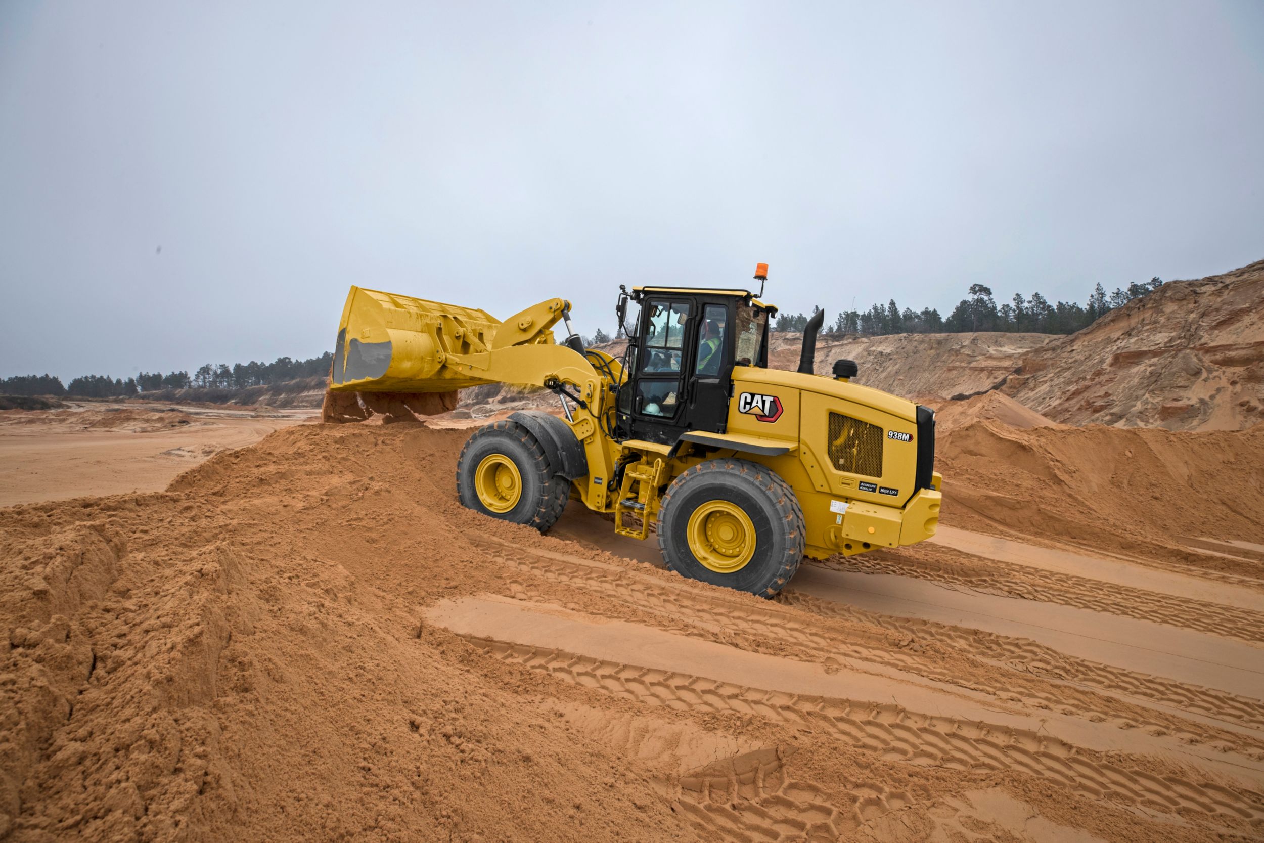 Small Wheel Loaders 938M Aggregate Handler