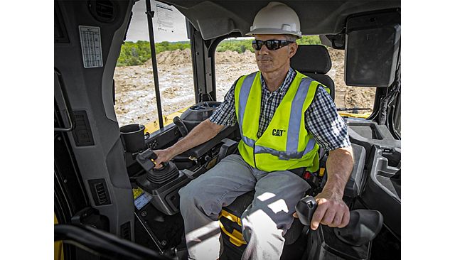 Cat D6 Dozer - DESIGNED FOR OPERATORS