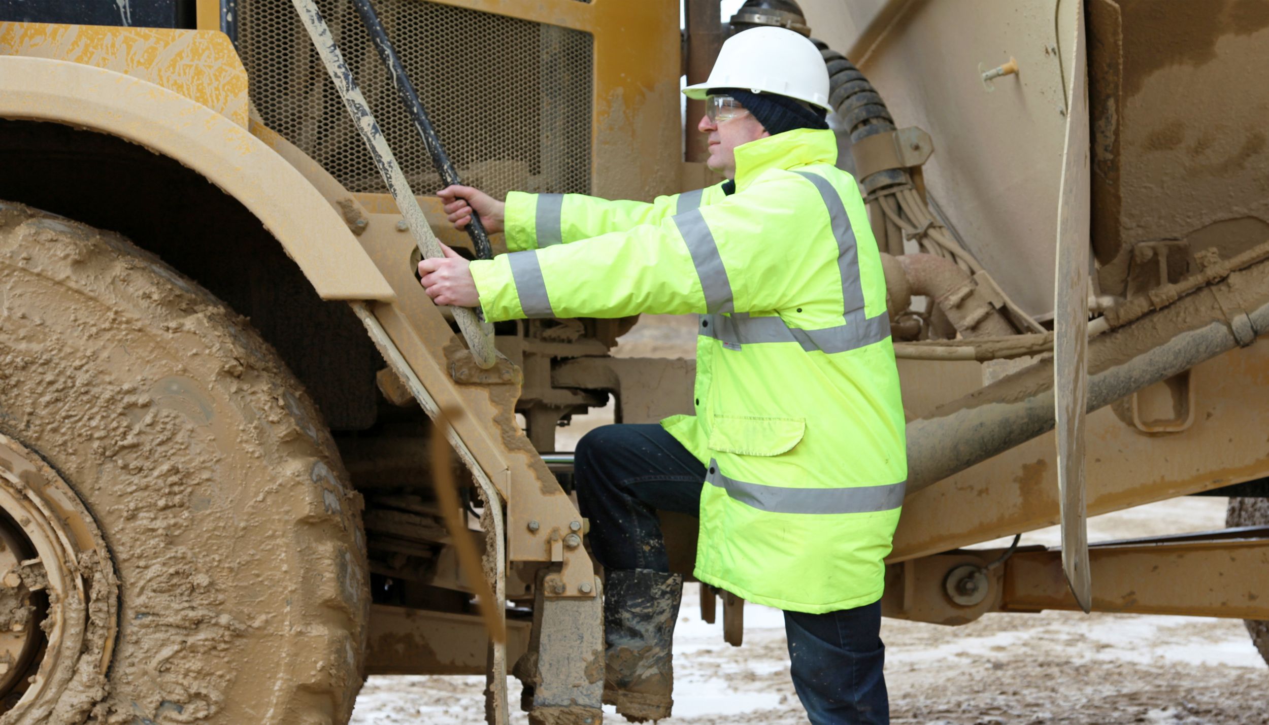 Cat 730 EJ Articulated Haul Truck