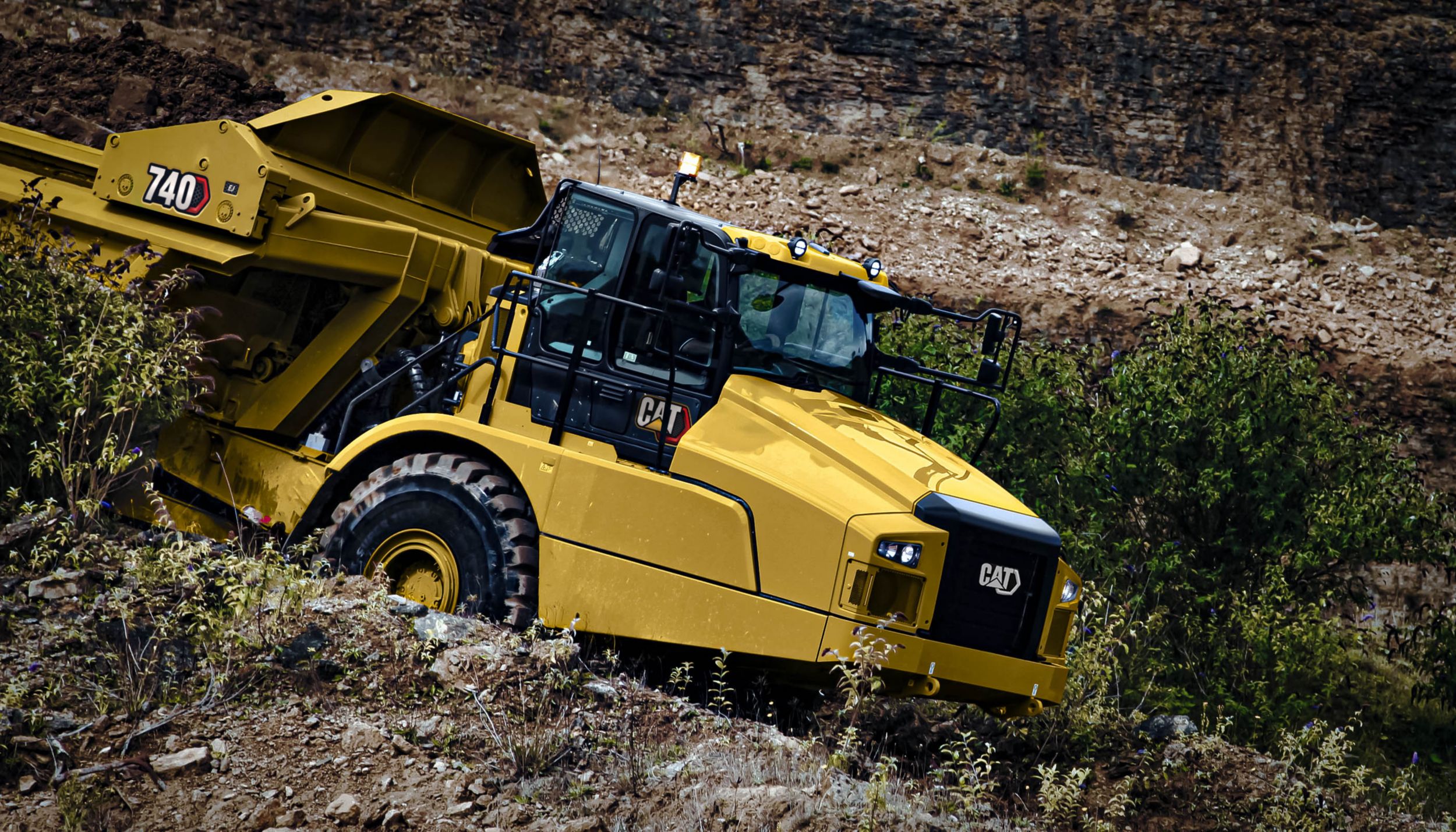 Cat 740 EJ Articulated Haul Truck