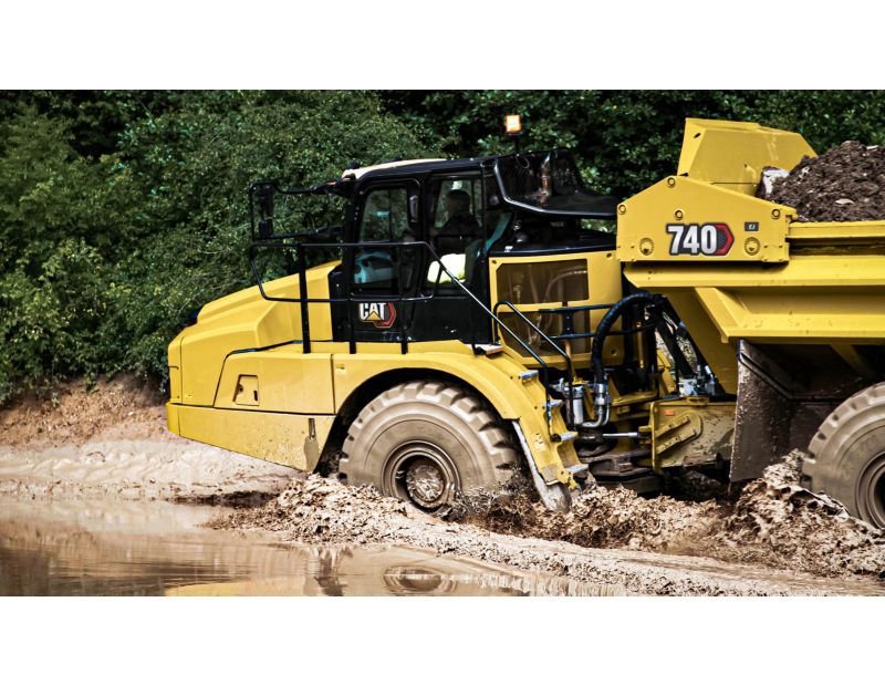 740 EJ Articulated Truck
