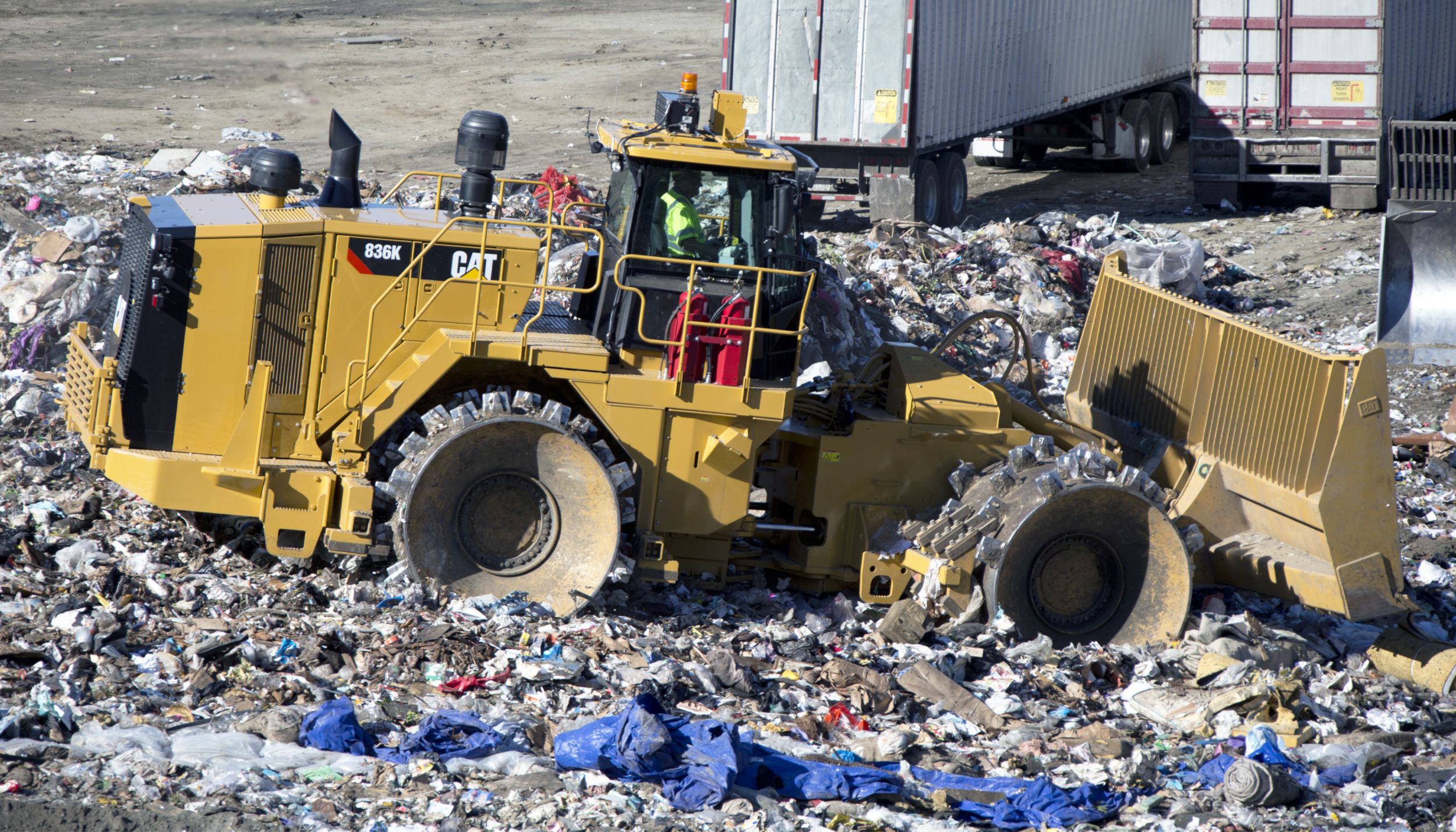 836K Landfill Compactor Cat Caterpillar