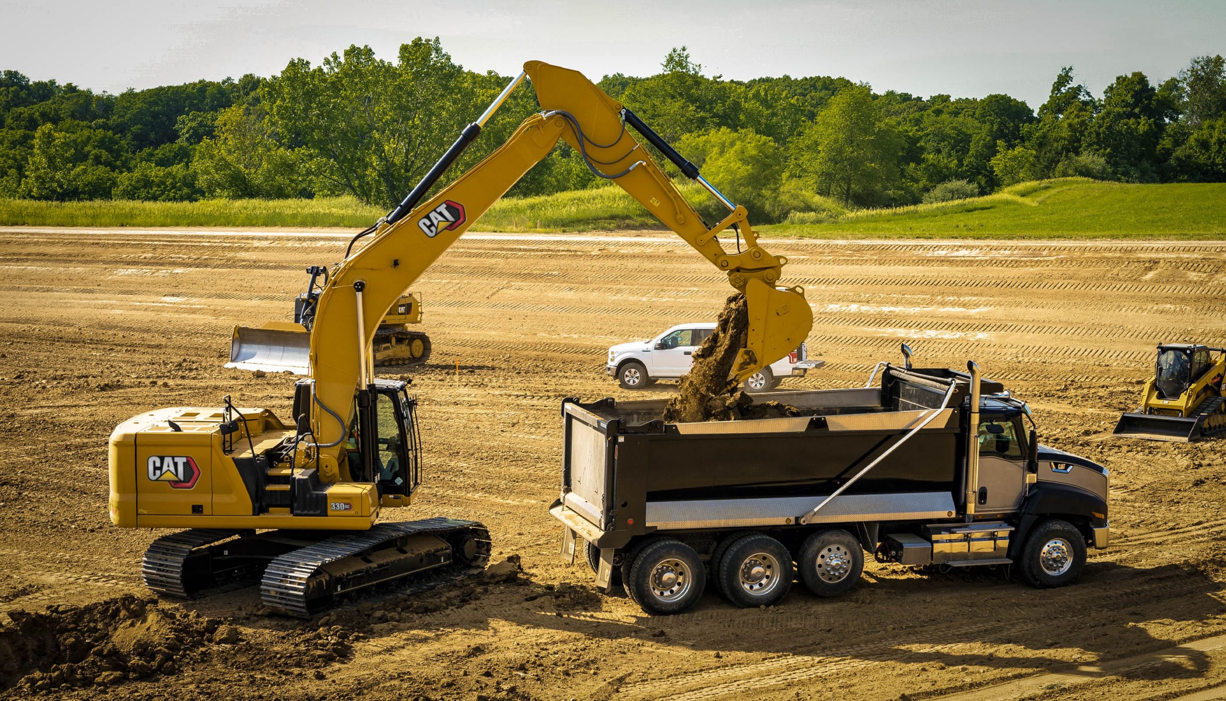 限定品　CAT 330 ショベルカー　85585 Cat 330 Excavator - Next Generation Diecast Masters 1:50