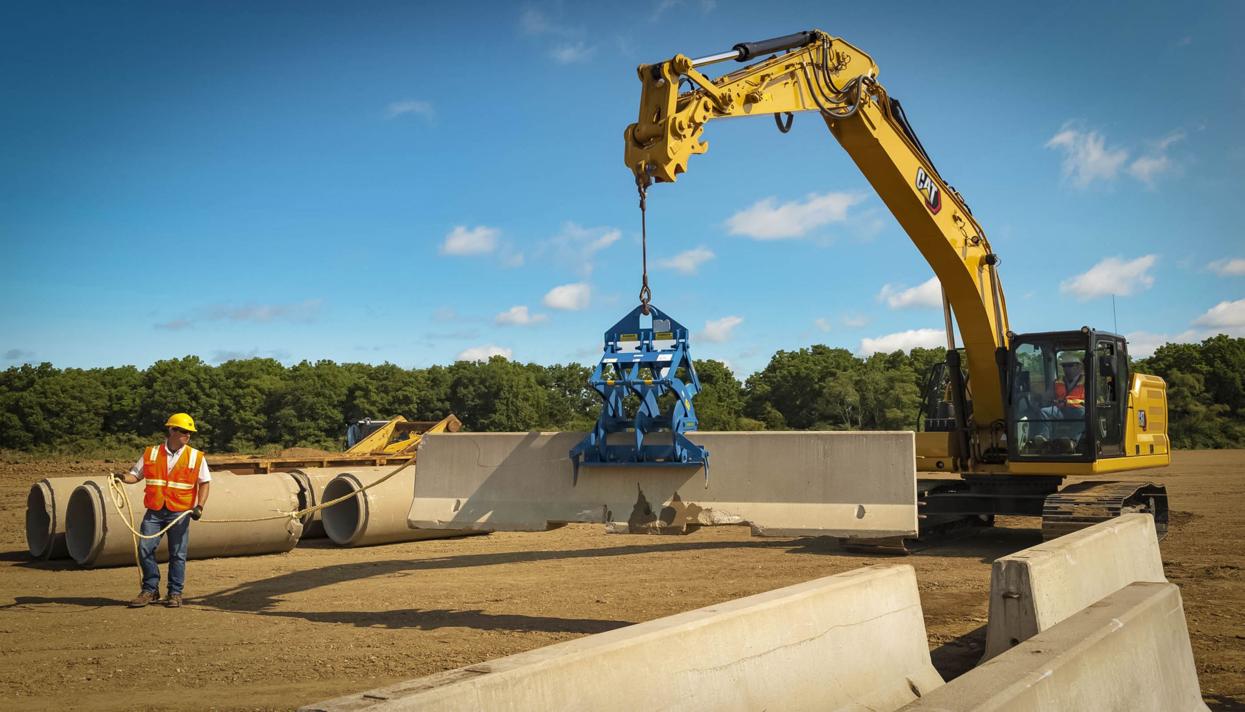 Cat 320 Hydraulic Excavator - SIMPLE TO OPERATE